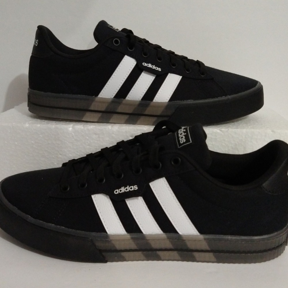 Adidas Shoes Men's Low Top Black Casual NWT